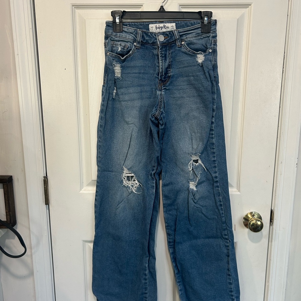 Indigo Rein High Rise Distressed Blue Jeans Size 3